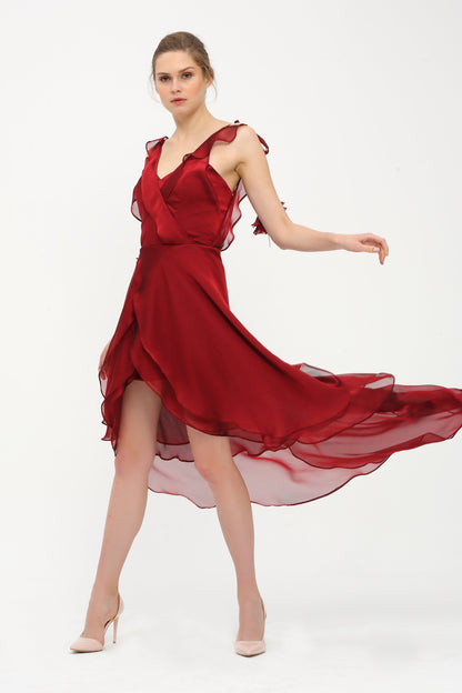 Gerüschtes rotes Chiffon-Abendkleid