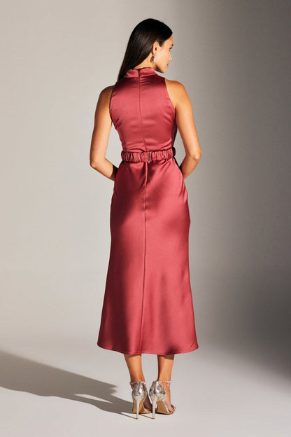 SIENA SLEEVELESS MADDEN COLLAR VENICE RED SATIN NIGHT DRESS